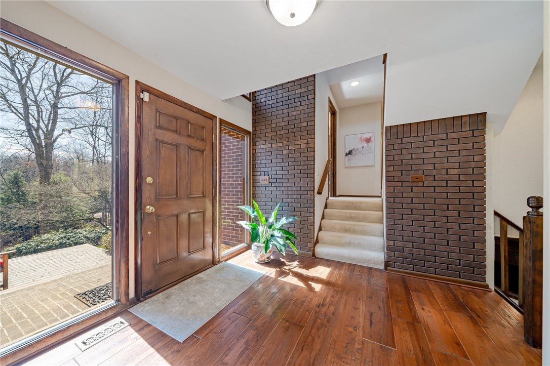23 Hampshire Dr