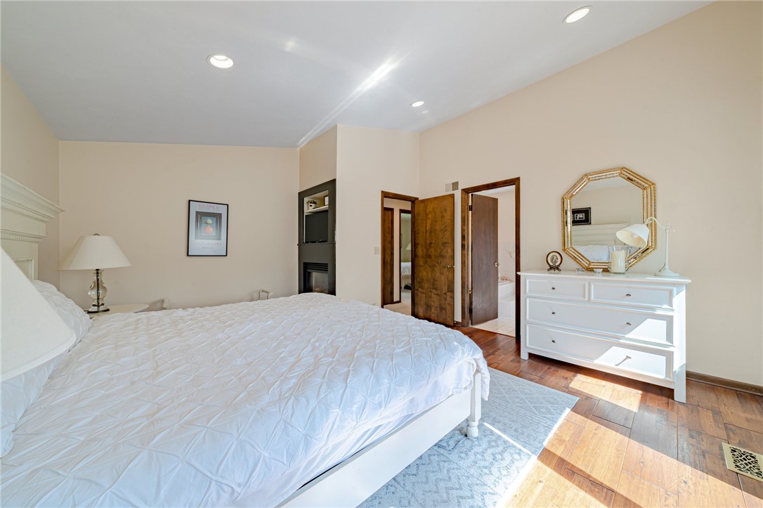 23 Hampshire Dr