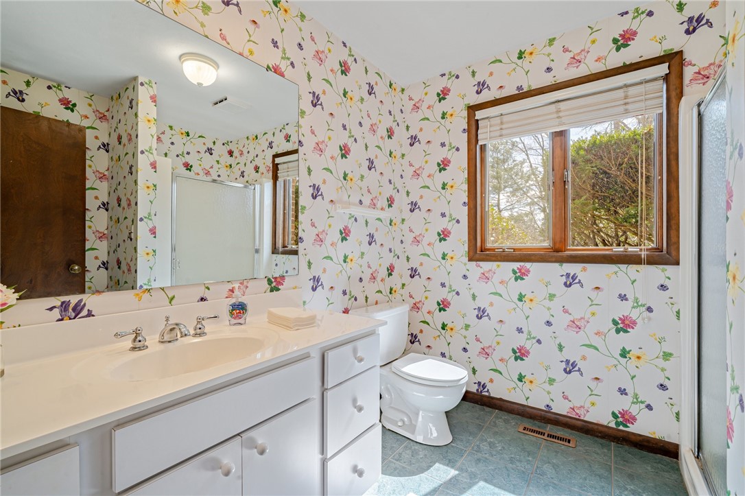 23 Hampshire Dr