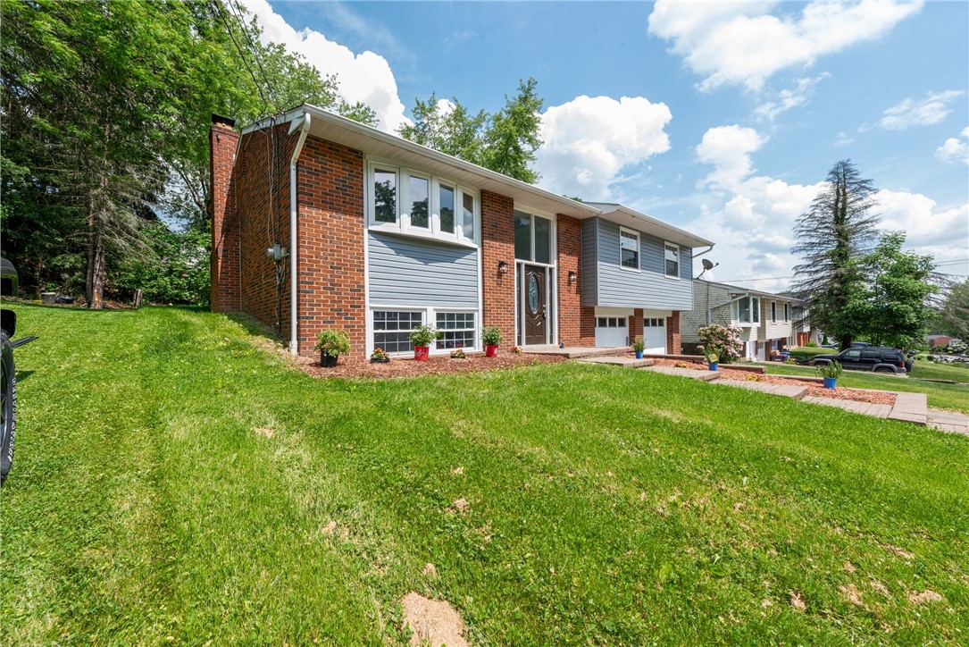 645 Carnival Dr