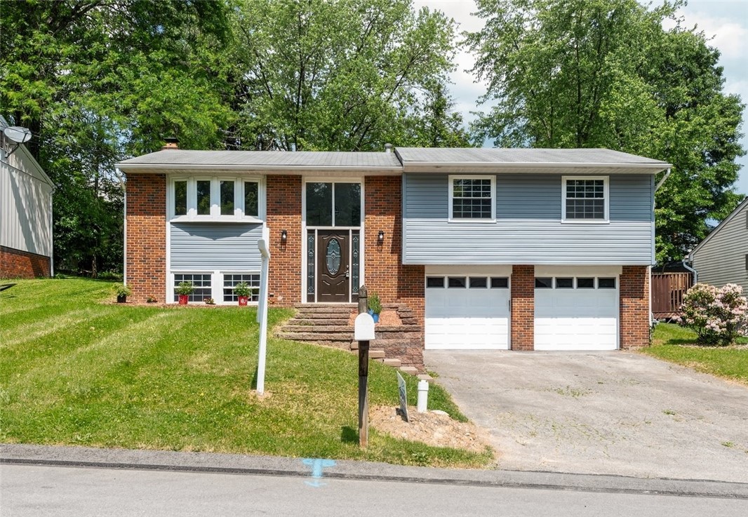 645 Carnival Dr