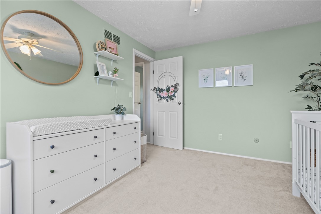 101 Briarwood Ln