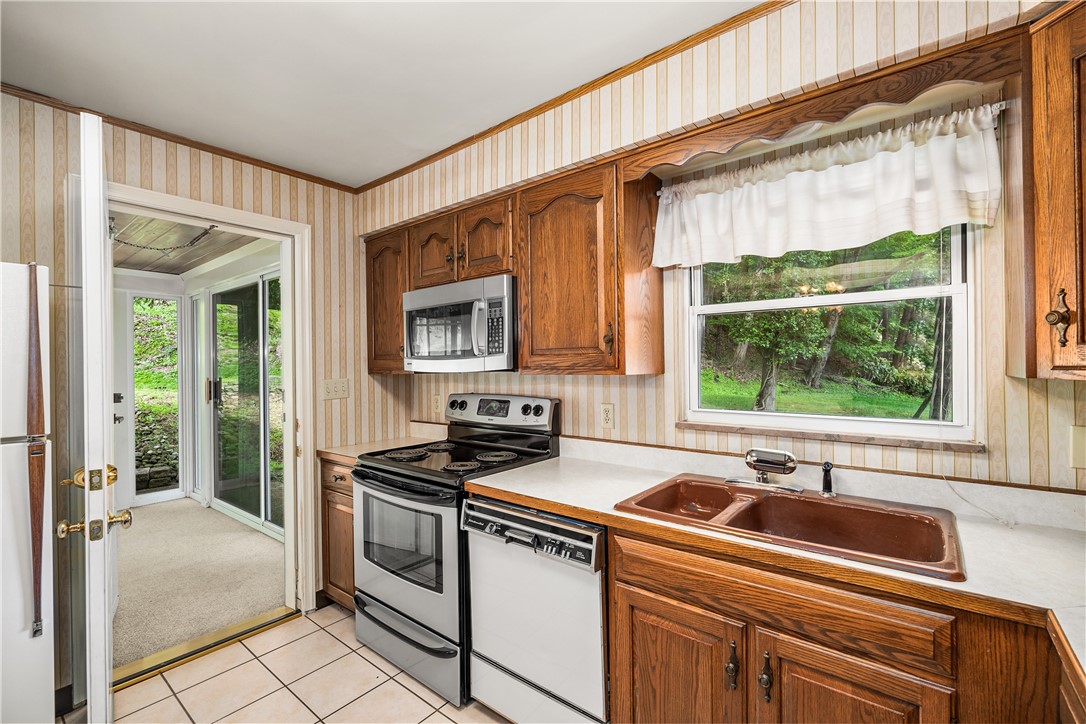 683 Thompson Run Road