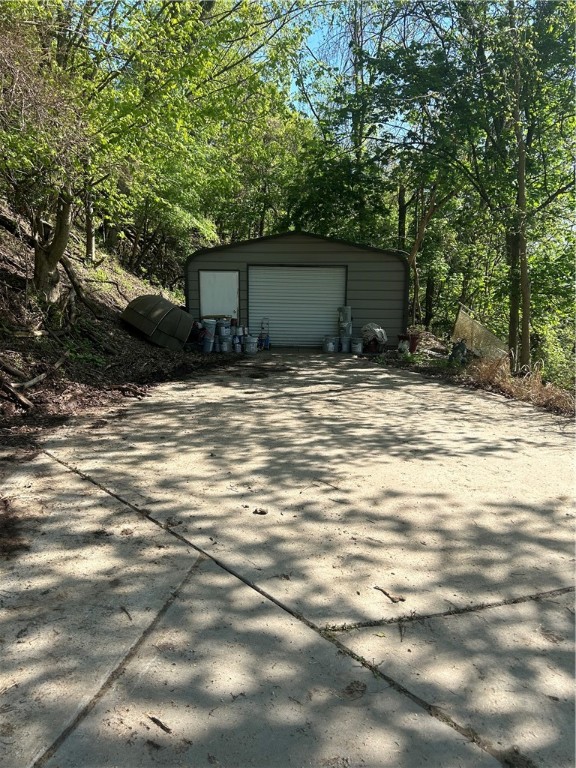 1665 Duffield