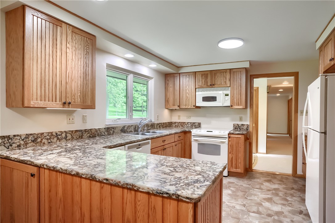 929 Center Oak Drive