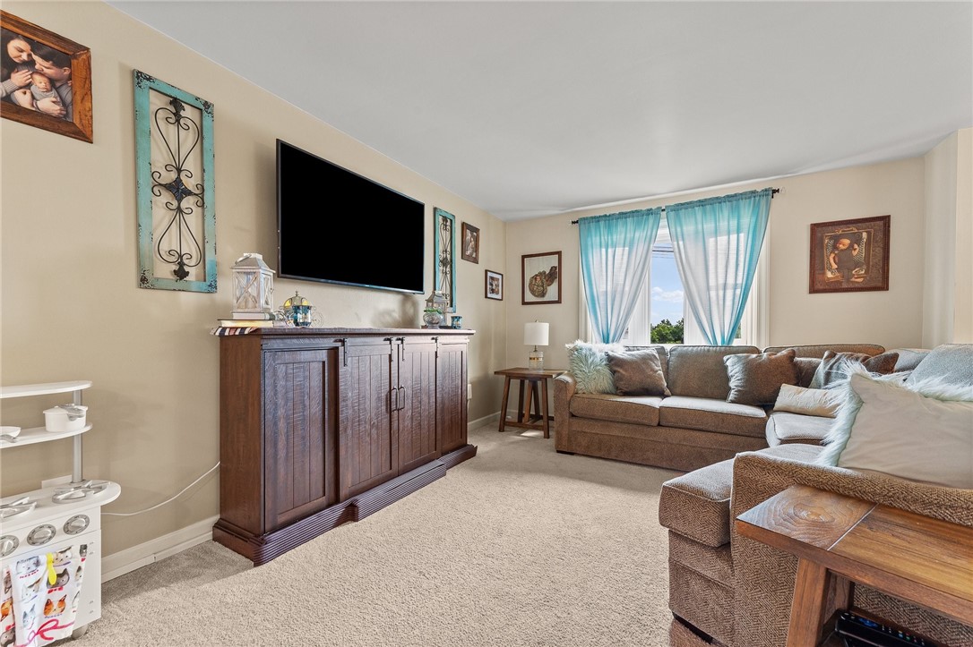 222 Win Ridge Dr