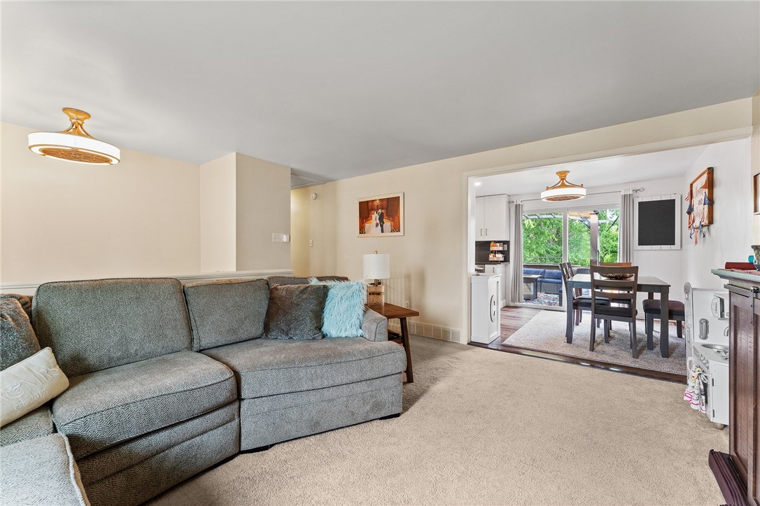 222 Win Ridge Dr