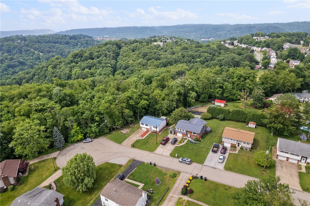 222 Win Ridge Dr