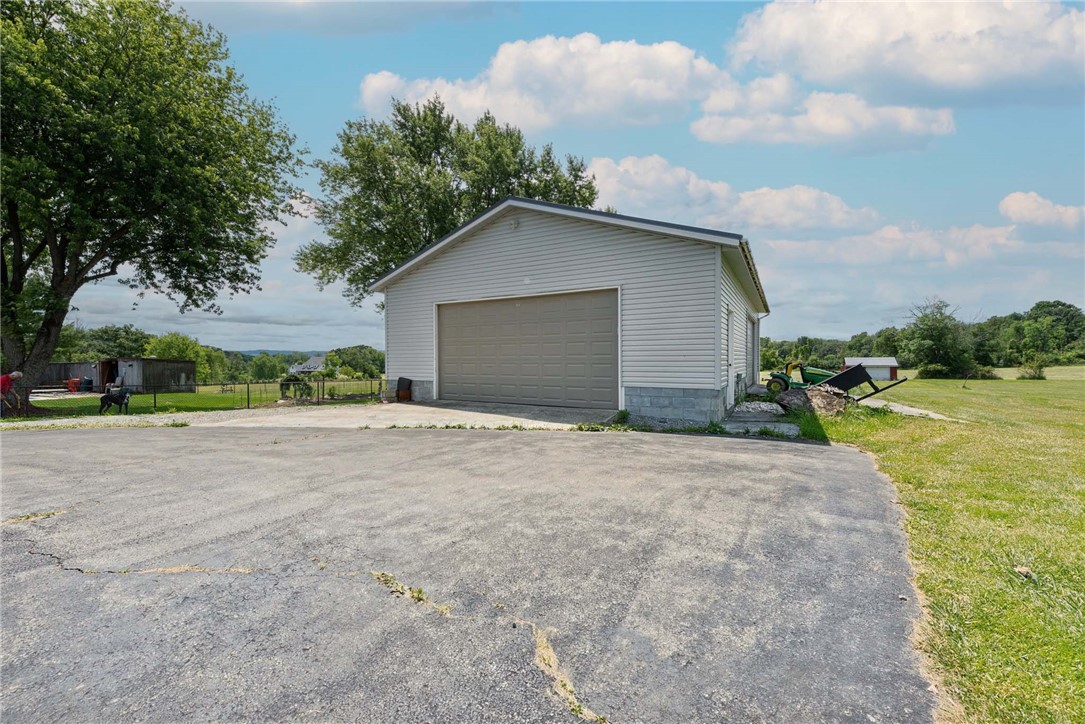 340 Stone Church Rd
