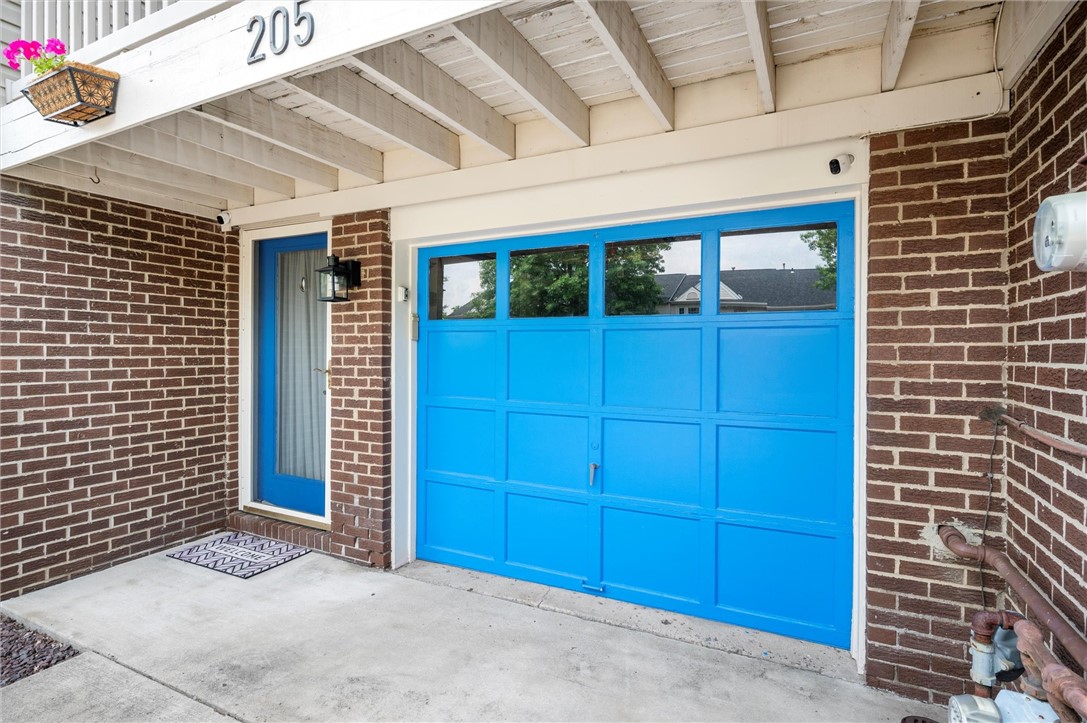 205 Cranbrooke Dr