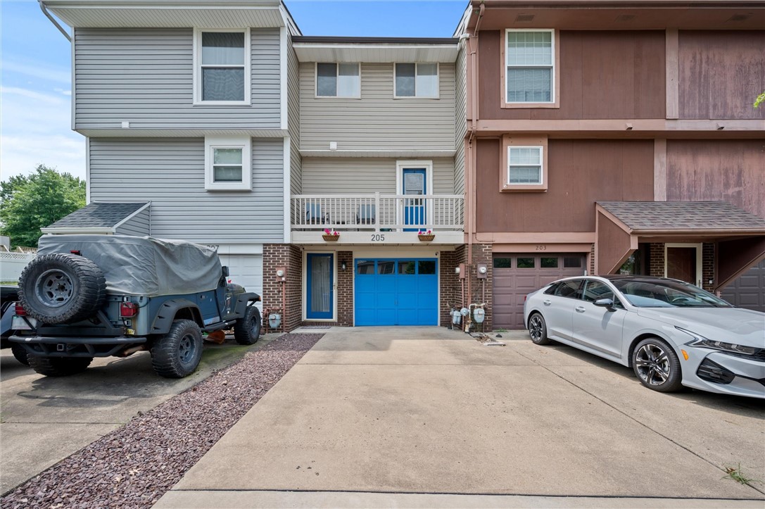 205 Cranbrooke Dr