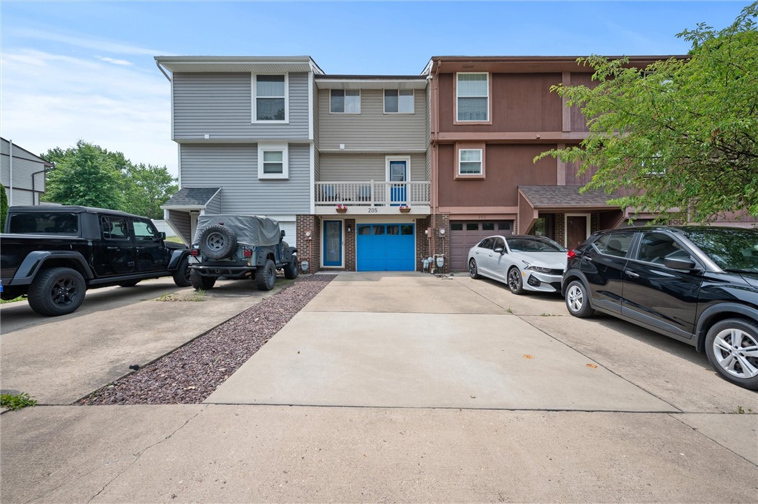 205 Cranbrooke Dr
