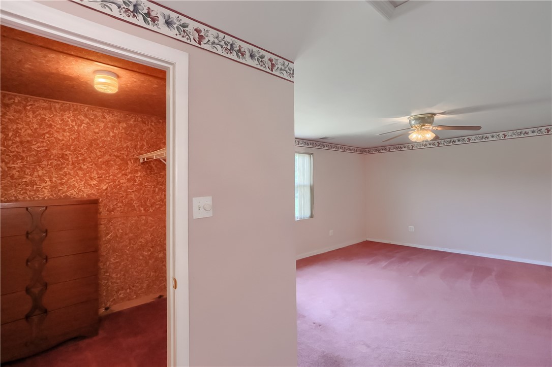 242 Churchill Rd