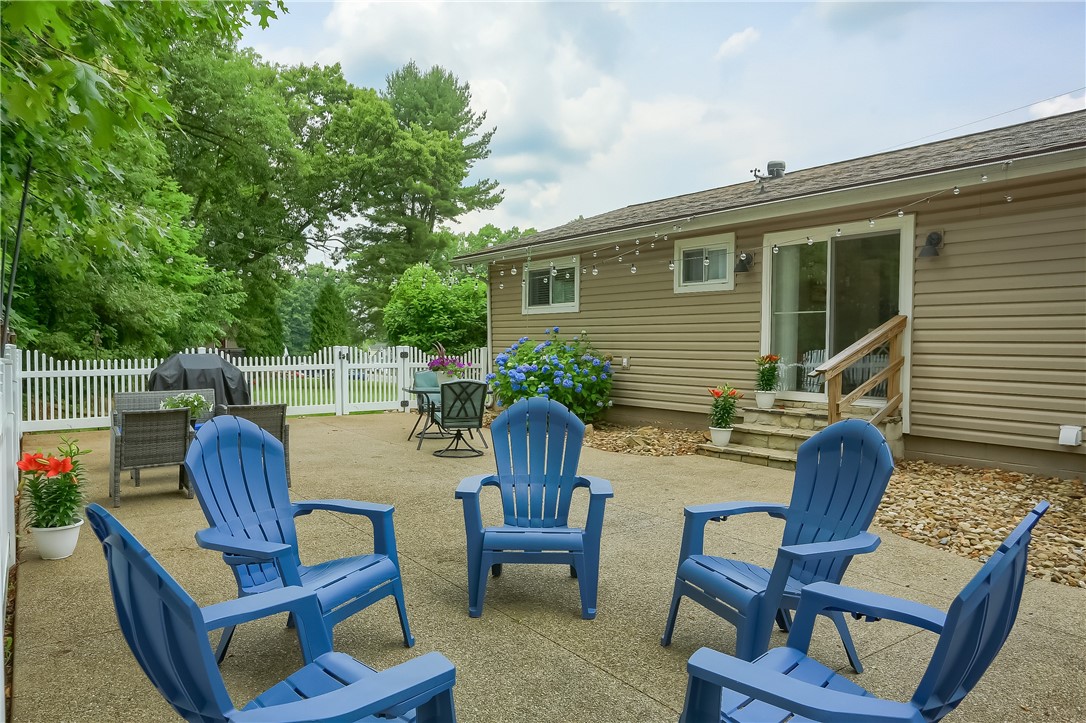 305 Highland Dr