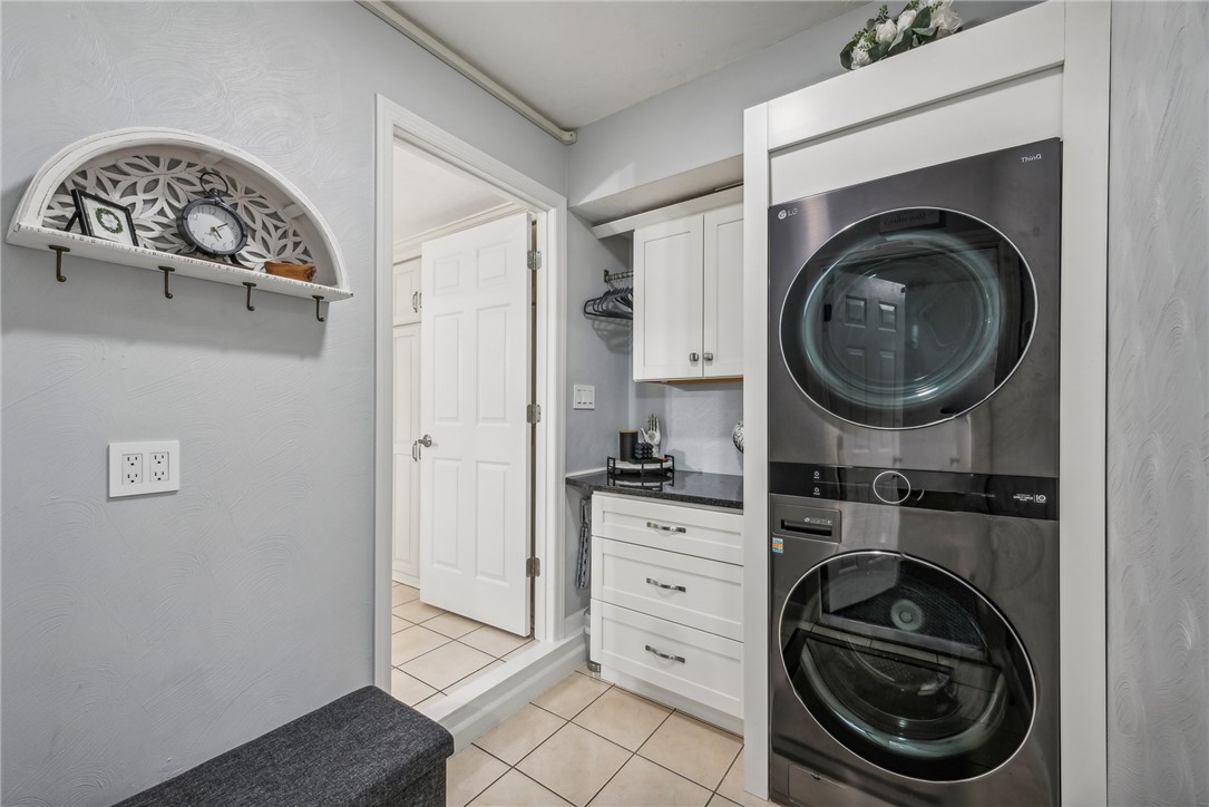1303 Hunt Club Dr