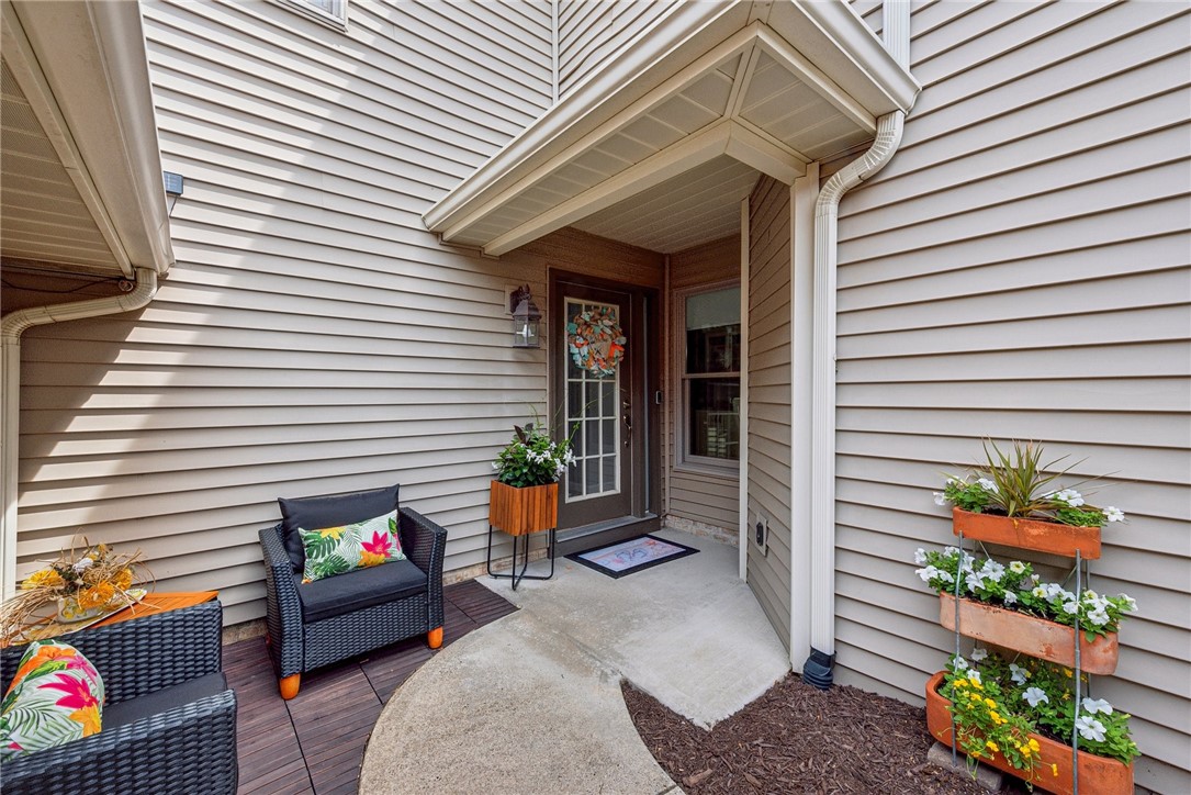 1303 Hunt Club Dr