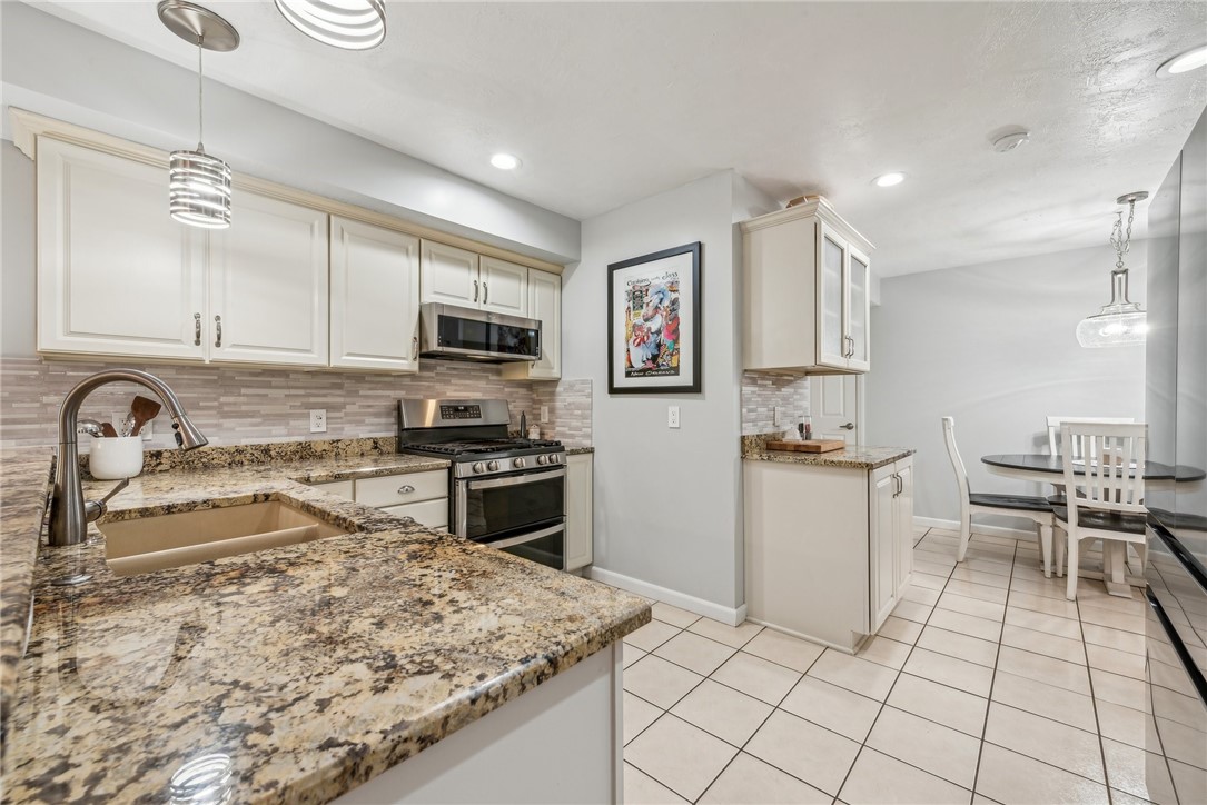 1303 Hunt Club Dr