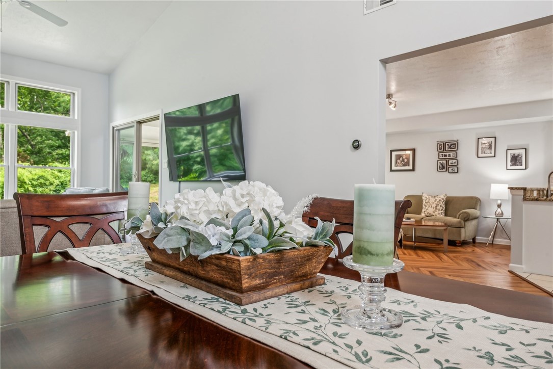 1303 Hunt Club Dr