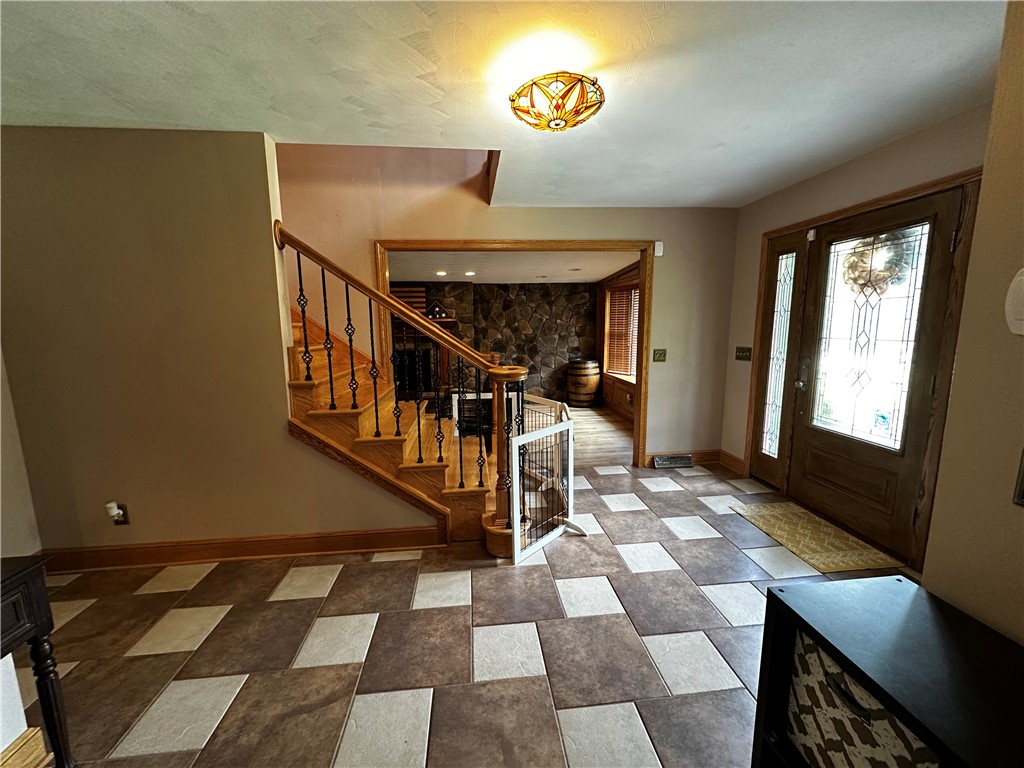 4870 Scott Dr