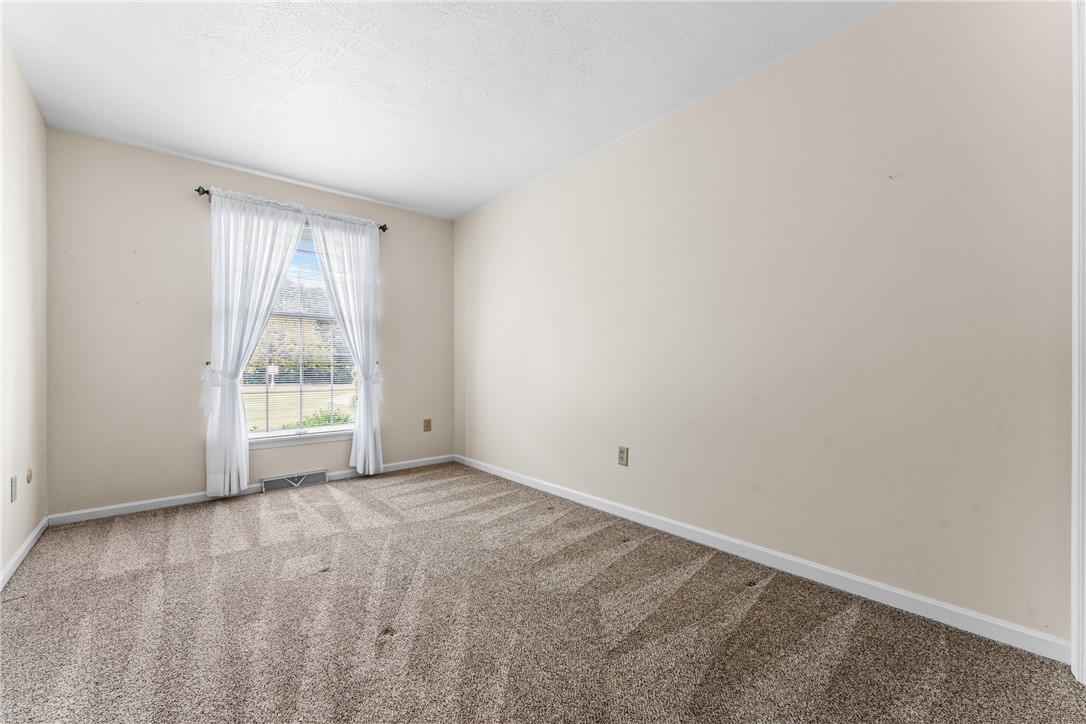 286 Windsor Rdg 25