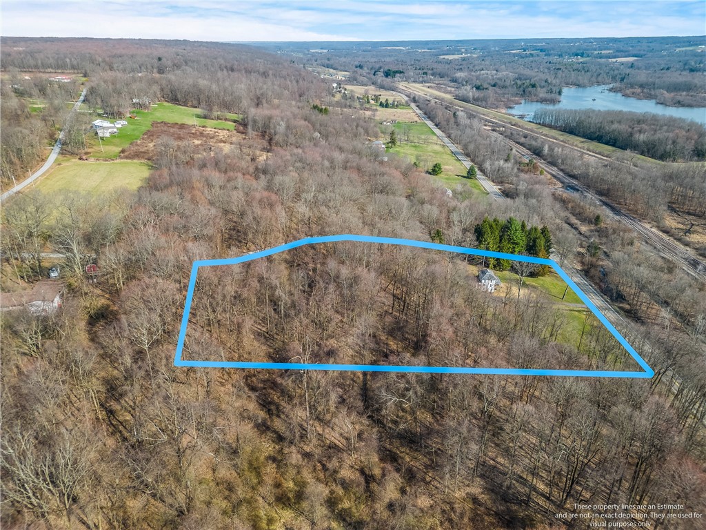 424 Conneaut Lake Rd