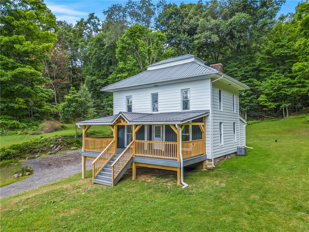 424 Conneaut Lake Rd