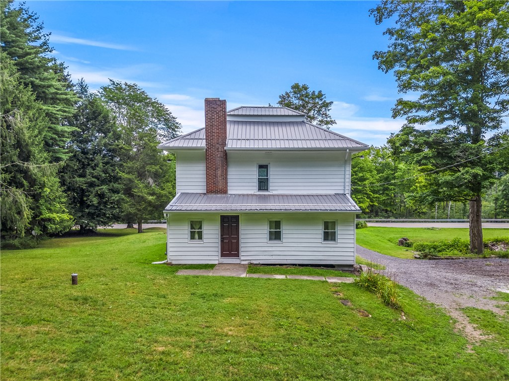 424 Conneaut Lake Rd