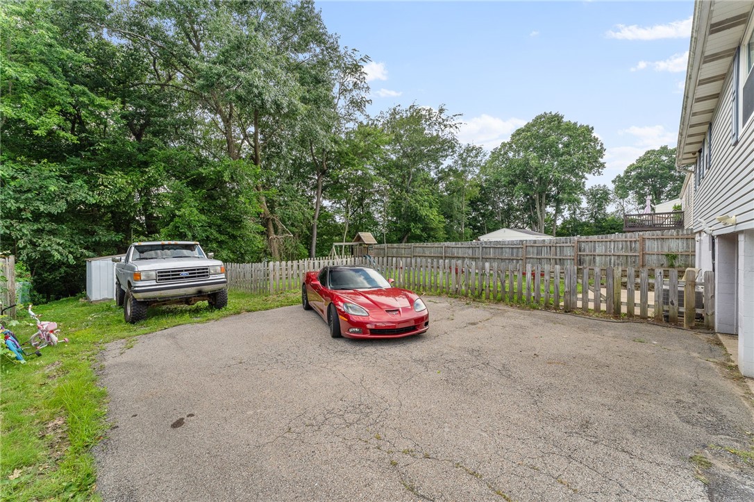 559 Sautter Dr