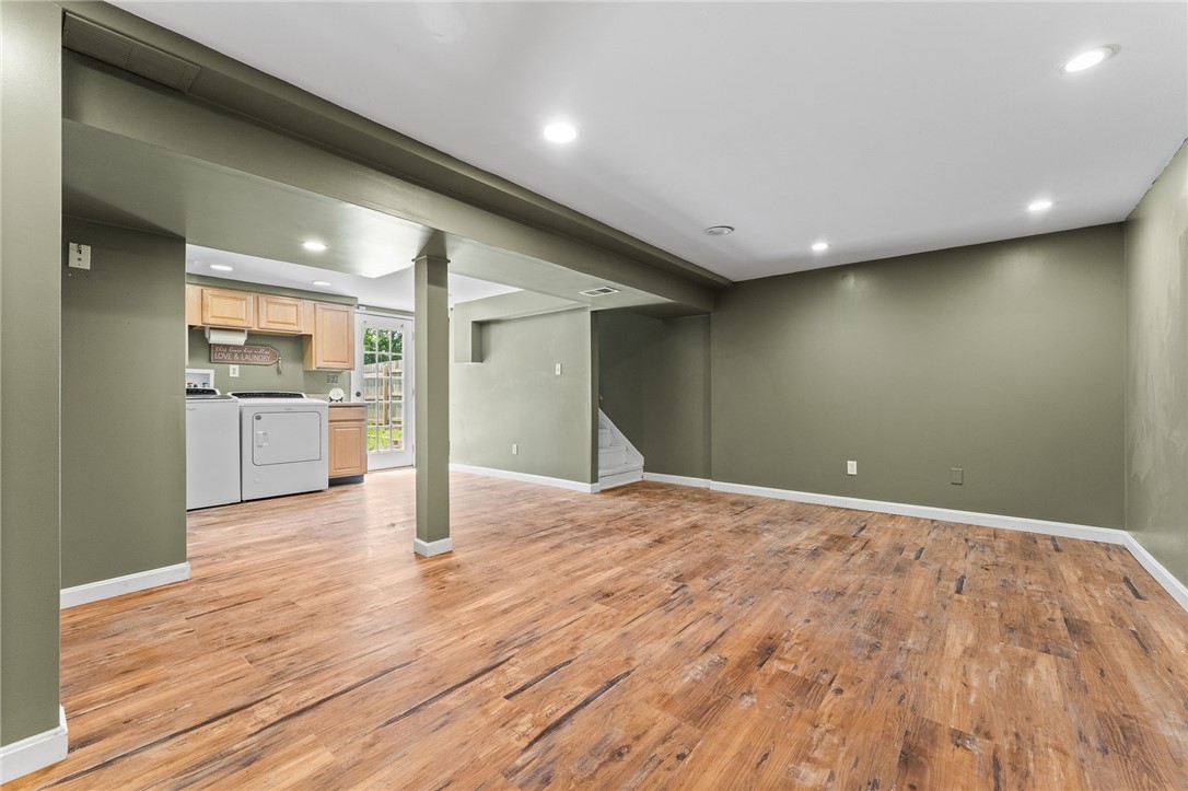 559 Sautter Dr
