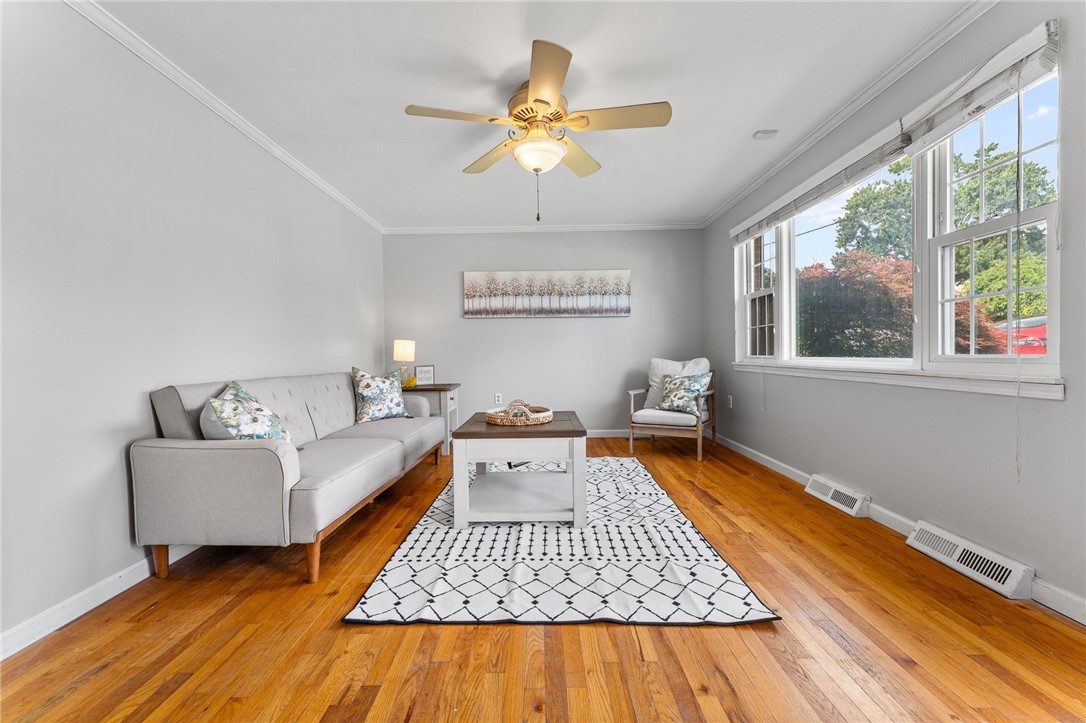 559 Sautter Dr