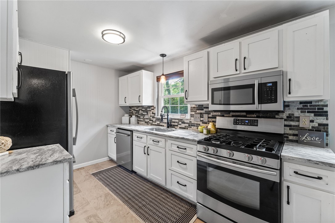 559 Sautter Dr