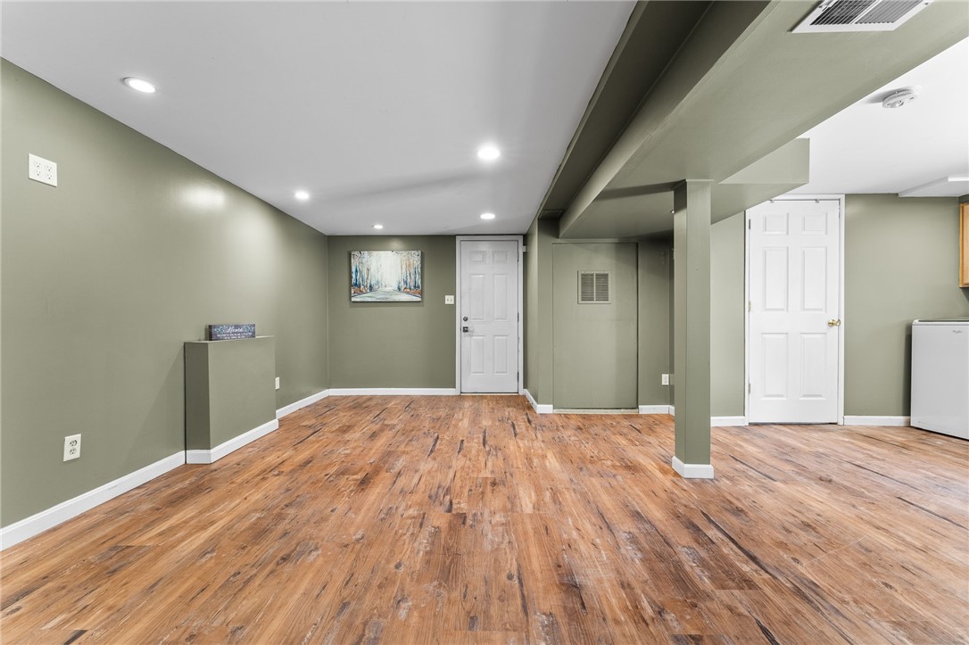 559 Sautter Dr
