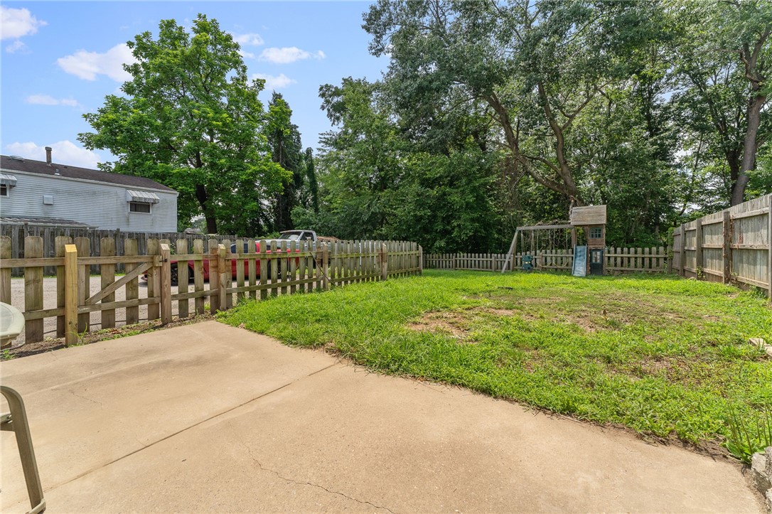 559 Sautter Dr