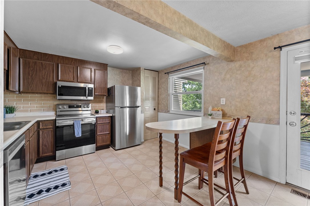 508 Hemlock Ct