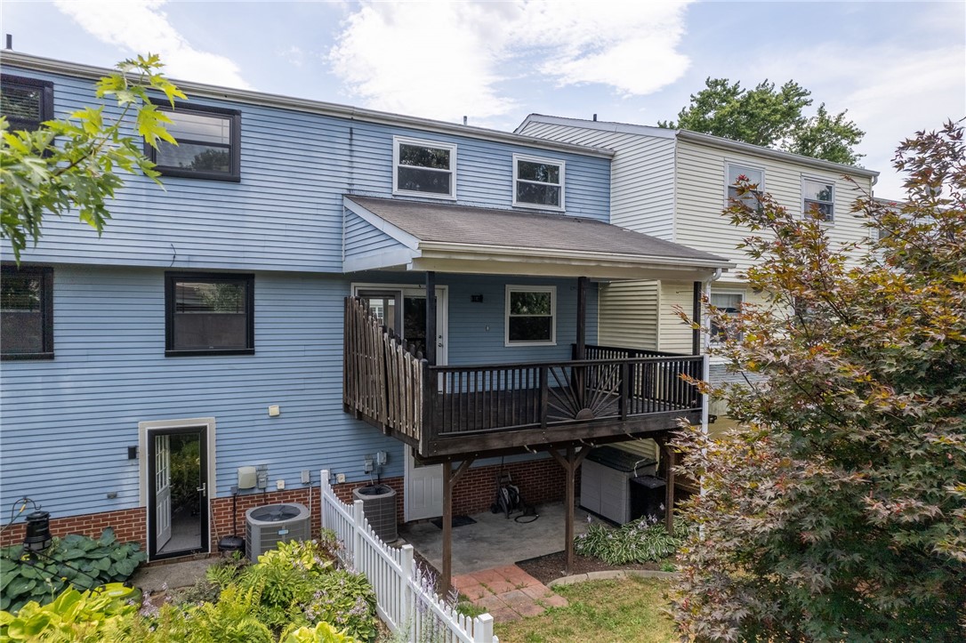 508 Hemlock Ct