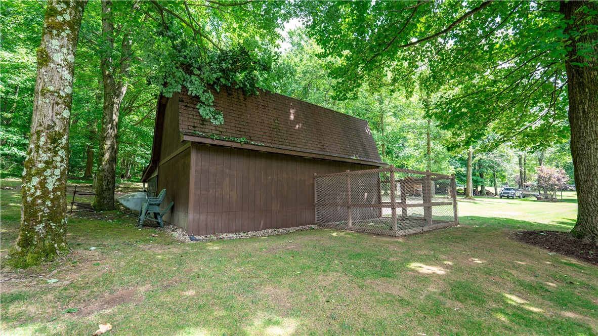 216 Clubhouse Dr