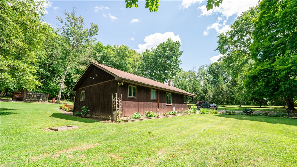 216 Clubhouse Dr