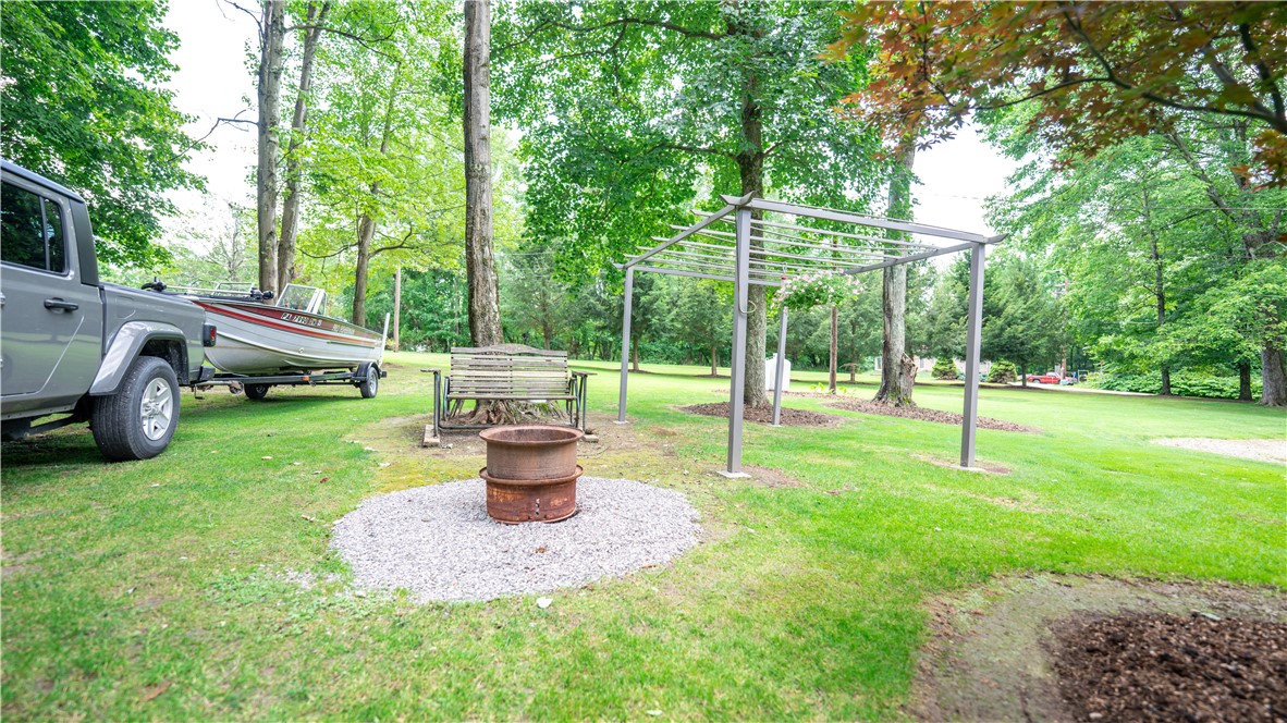 216 Clubhouse Dr