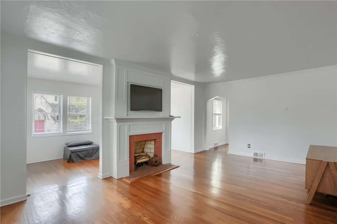 1044 Washington Road