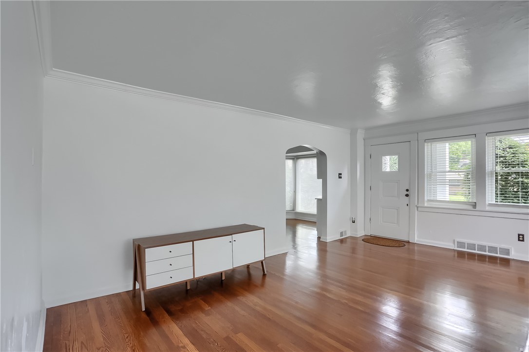 1044 Washington Road