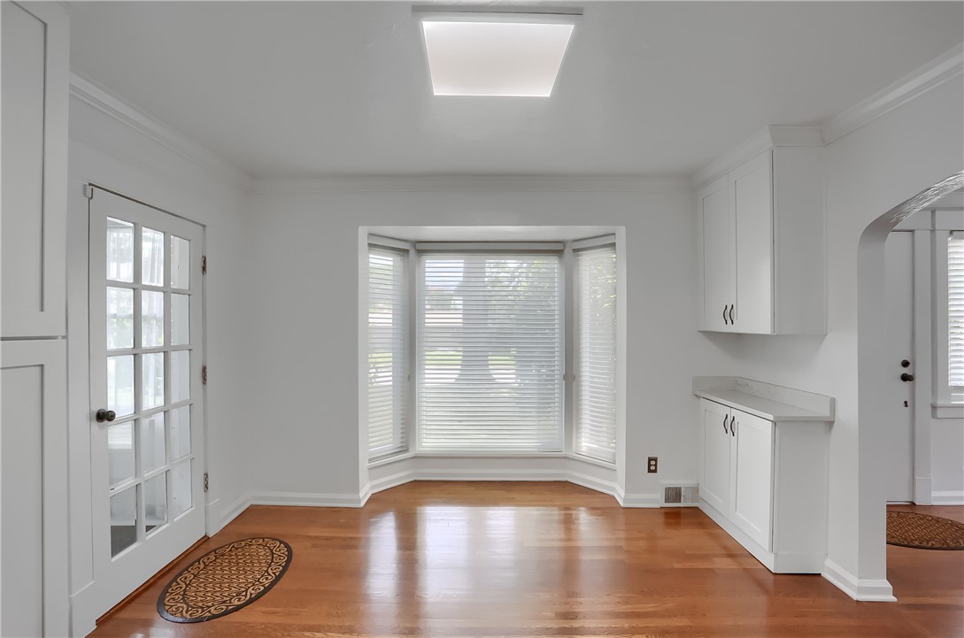1044 Washington Road