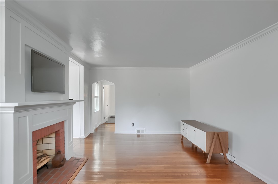 1044 Washington Road