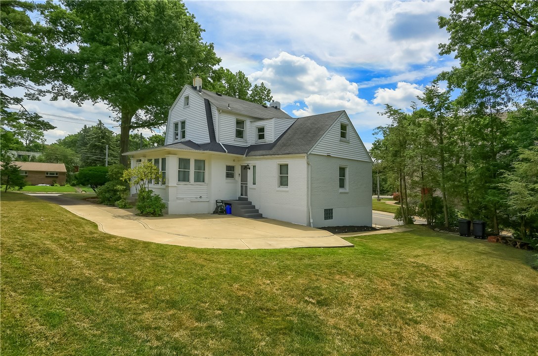 1044 Washington Road