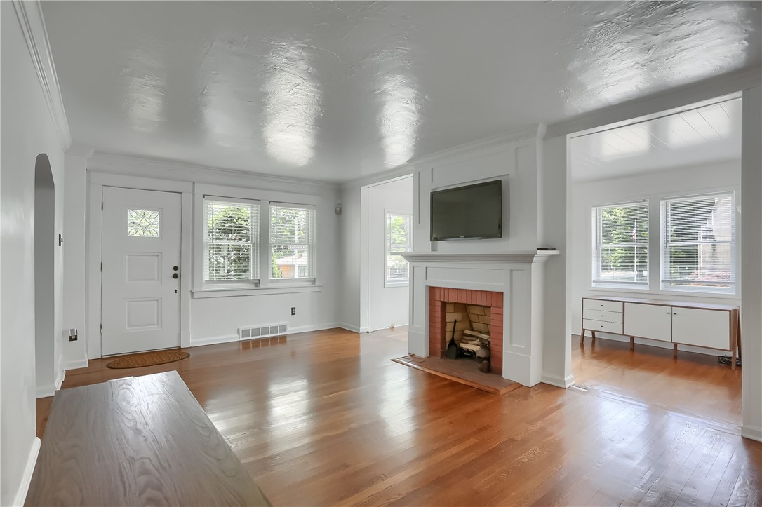 1044 Washington Road
