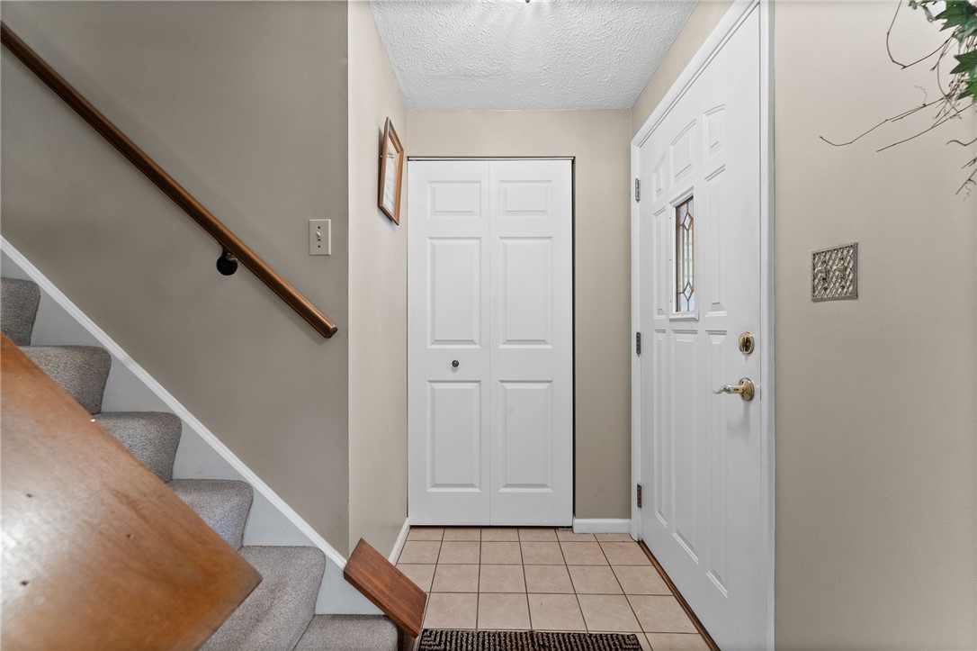 2977 Amy Drive
