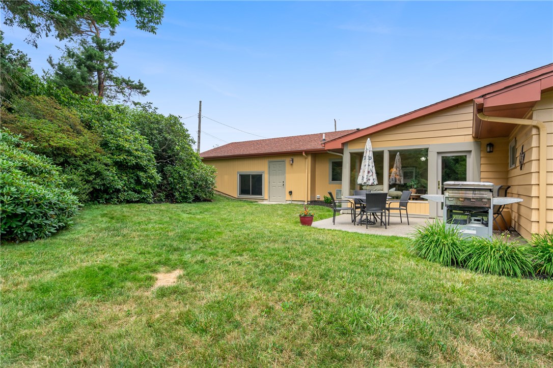 203 Hayeswold Dr