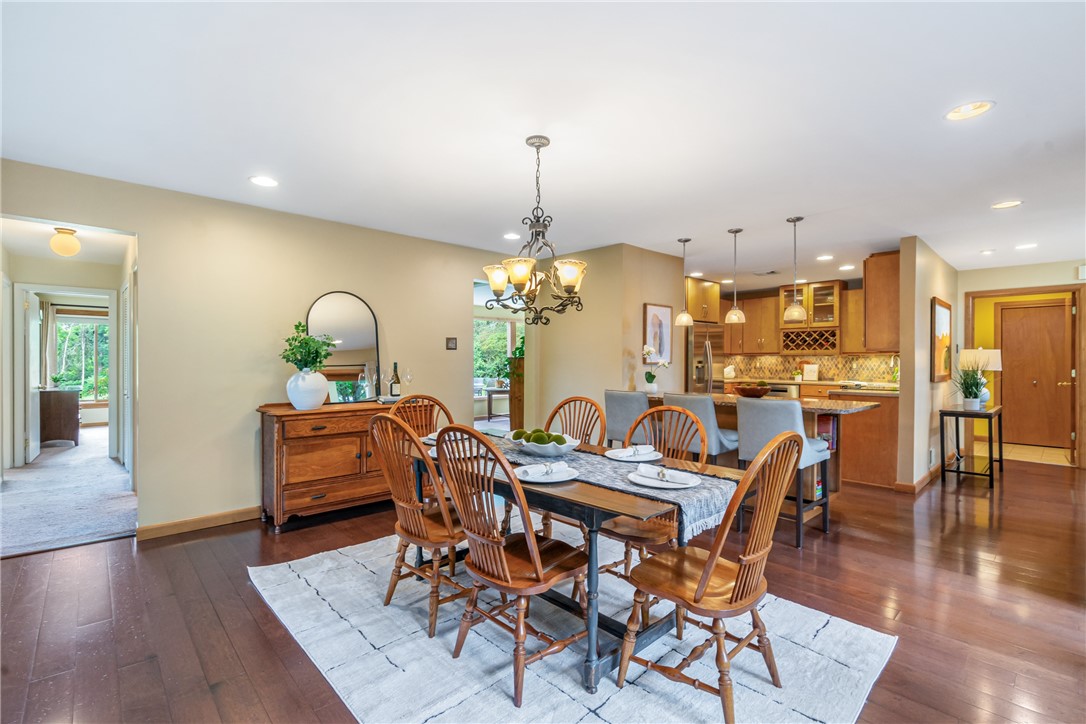 203 Hayeswold Dr