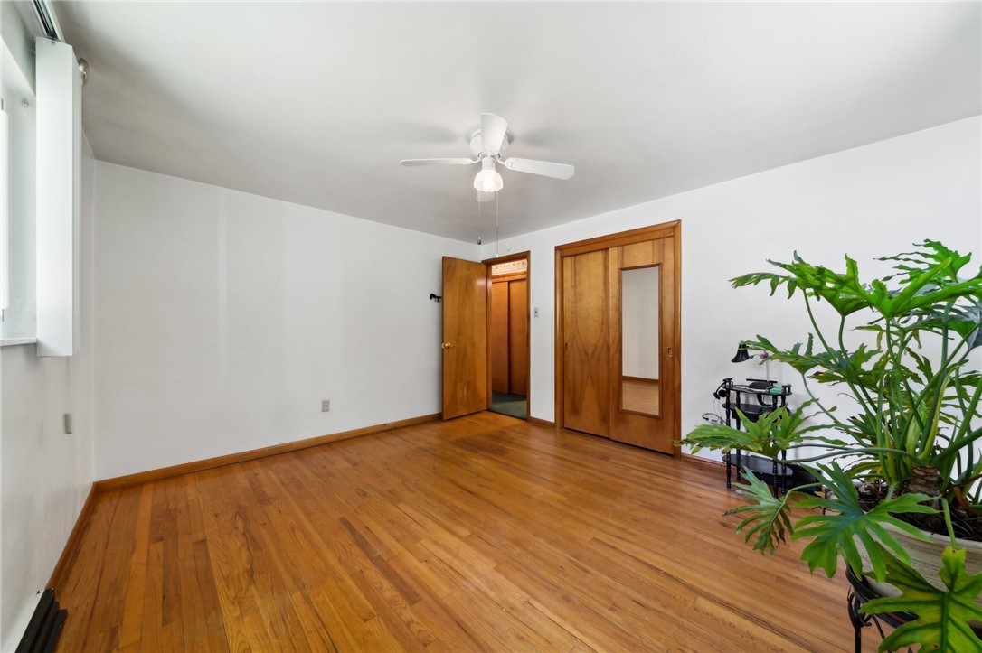 4020 W Lake Dr