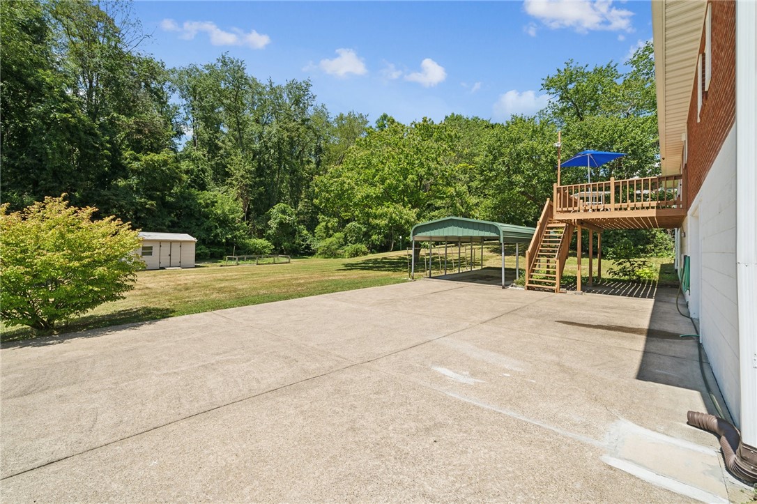 4020 W Lake Dr