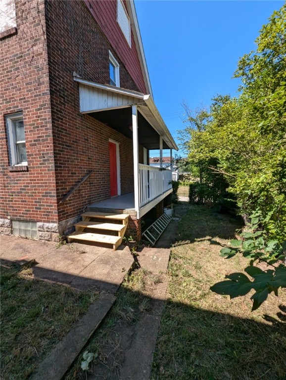 910 Edith St